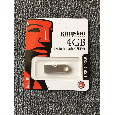 USB 3.0 4Gb Kingston DataTraveler SE9 có móc khóa và vỏ kim loại